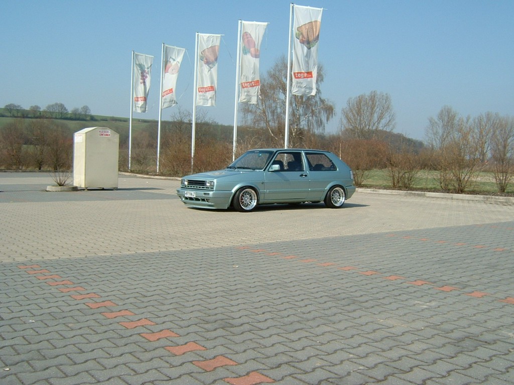 1_2004_VW47